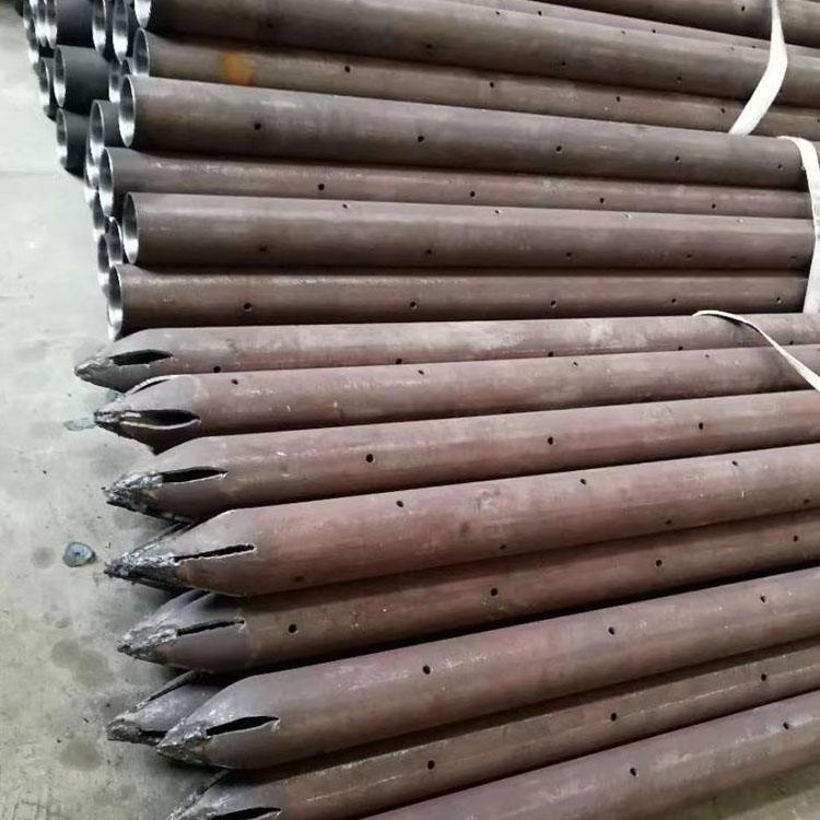 阿拉山口隧道支护管